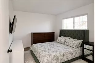 17986 Santa Olivia, Fountain Valley, CA 92708 - Photo 35