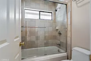 2 Rocky Glen, Irvine, CA 92603 - Photo 21