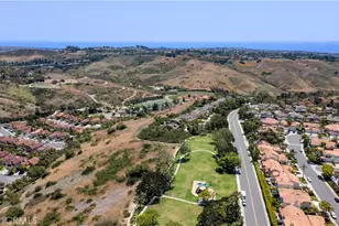 35 Fleurance St, Laguna Niguel, CA 92677 - Photo 31