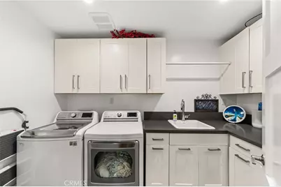 912 Honeywood Rd, Los Angeles, CA 90049 - Photo 31