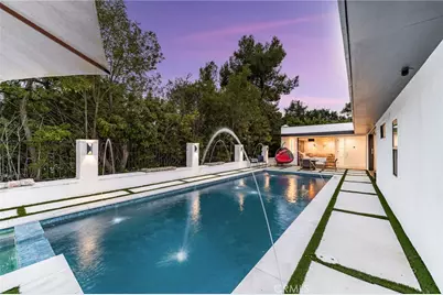 912 Honeywood Rd, Los Angeles, CA 90049 - Photo 57