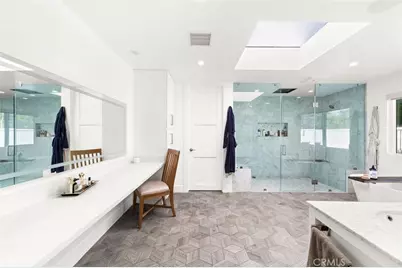 912 Honeywood Rd, Los Angeles, CA 90049 - Photo 41