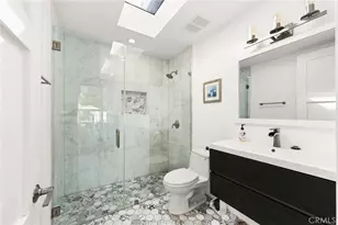 912 Honeywood Rd, Los Angeles, CA 90049 - Photo 27