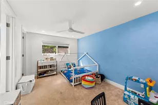912 Honeywood Rd, Los Angeles, CA 90049 - Photo 35