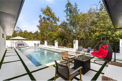 912 Honeywood Rd, Los Angeles, CA 90049 - Photo 45