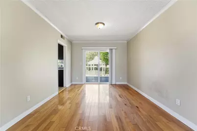 20253 Gifford Street, Winnetka, CA 91306 - Photo 7