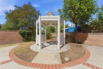 20253 Gifford Street, Winnetka, CA 91306 - Photo 35