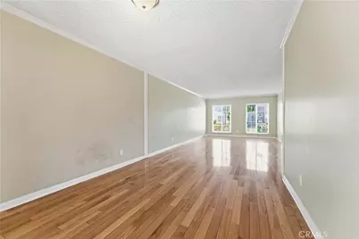 20253 Gifford Street, Winnetka, CA 91306 - Photo 9