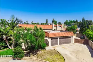 8111 Dartmoor Dr, Huntington Beach, CA 92646 - Photo 41