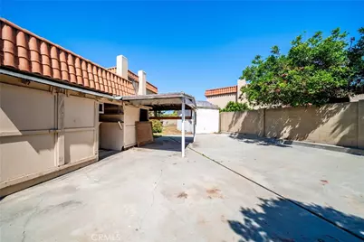 8111 Dartmoor Dr, Huntington Beach, CA 92646 - Photo 45