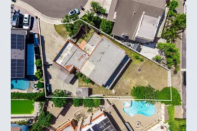 8111 Dartmoor Dr, Huntington Beach, CA 92646 - Photo 3