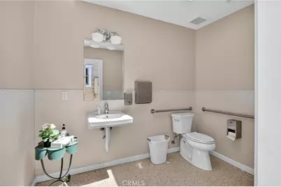 17066 Palmdale, Huntington Beach, CA 92647 - Photo 39