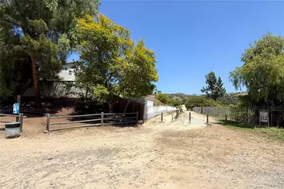 27 Chisholm Trail, Trabuco Canyon, CA 92679 - Photo 47