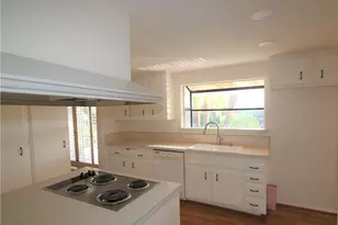 1067 Cheyenne St, Costa Mesa, CA 92626 - Photo 11