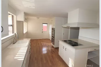 1067 Cheyenne Street, Costa Mesa, CA 92626 - Photo 9