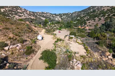 5589 Rainbow Creek Road, Fallbrook, CA 92028 - Photo 13