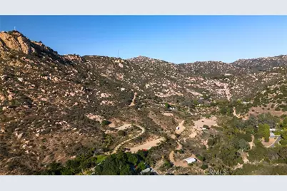 5589 Rainbow Creek Road, Fallbrook, CA 92028 - Photo 15