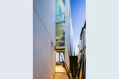 35381 Beach, Dana Point, CA 92624 - Photo 21