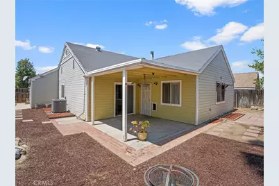 990 Torrey Pine, Colton, CA 92324 - Photo 27