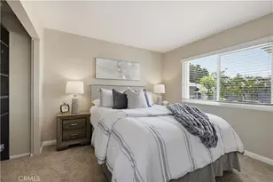 22166 Summit Hill Dr, Lake Forest, CA 92630 - Photo 33