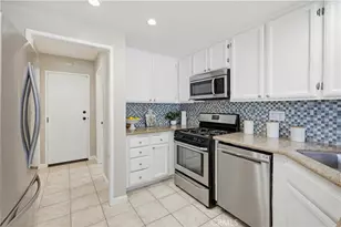 22166 Summit Hill Dr, Lake Forest, CA 92630 - Photo 19