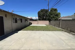 16842 Ross, Huntington Beach, CA 92647 - Photo 9