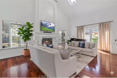 2401 Clay, Newport Beach, CA 92663 - Photo 3
