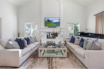 2401 Clay, Newport Beach, CA 92663 - Photo 3