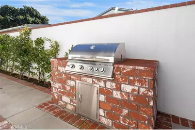 2401 Clay, Newport Beach, CA 92663 - Photo 29