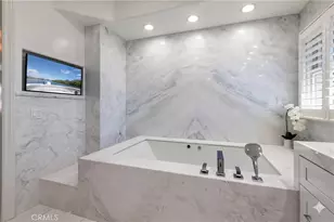 2401 Clay, Newport Beach, CA 92663 - Photo 15