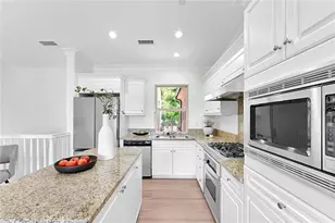 86 Revival, Irvine, CA 92620 - Photo 9