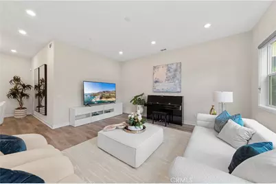 640 Athos, Lake Forest, CA 92630 - Photo 5