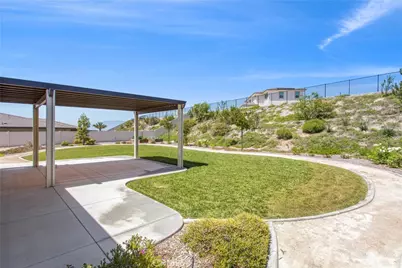 1173 Matterhorn, Riverside, CA 92506 - Photo 33