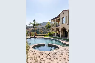 3002 Eminencia Del Sur, San Clemente, CA 92673 - Photo 7