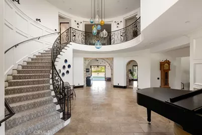 3002 Eminencia Del Sur, San Clemente, CA 92673 - Photo 9