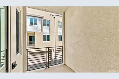 7256 Pointbreak Drive, Huntington Beach, CA 92647 - Photo 5