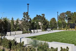 7256 Pointbreak Dr, Huntington Beach, CA 92647 - Photo 31
