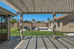 16301 Golden Gate Ln, Huntington Beach, CA 92649 - Photo 21