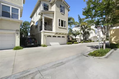 2170 Harmony, Costa Mesa, CA 92627 - Photo 27