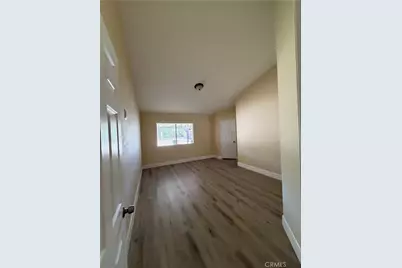 25420 Sheffield Ln, Saugus, CA 91350 - Photo 15