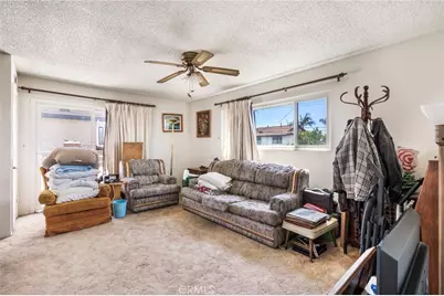 18333 Jacaranda Street, Fountain Valley, CA 92708 - Photo 15