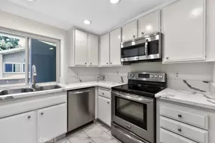 8633 Portola Ct, Huntington Beach, CA 92646 - Photo 11