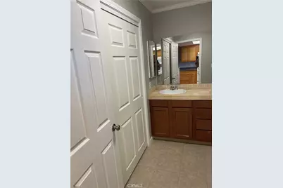 5746 Tilton, Jurupa Valley, CA 92509 - Photo 37