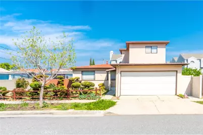 909 Garnet, Redondo Beach, CA 90277 - Photo 1