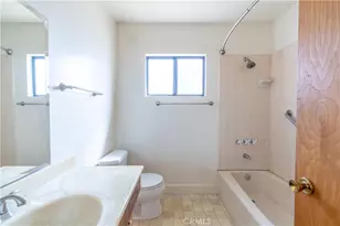 909 Garnet, Redondo Beach, CA 90277 - Photo 21