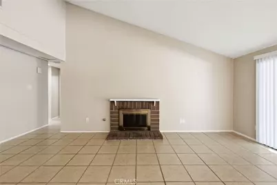 2141 E Bessant, San Bernardino, CA 92404 - Photo 5
