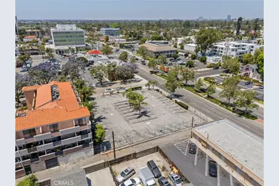 202 E 17th, Santa Ana, CA 92706 - Photo 5