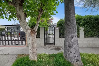 3529 10th Avenue, Los Angeles, CA 90018 - Photo 1