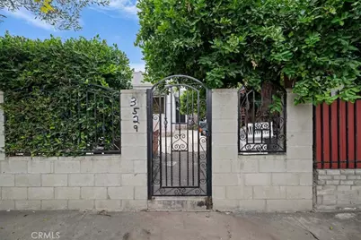 3529 10th Avenue, Los Angeles, CA 90018 - Photo 3
