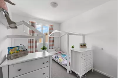 7611 N Honor, Van Nuys, CA 91405 - Photo 13